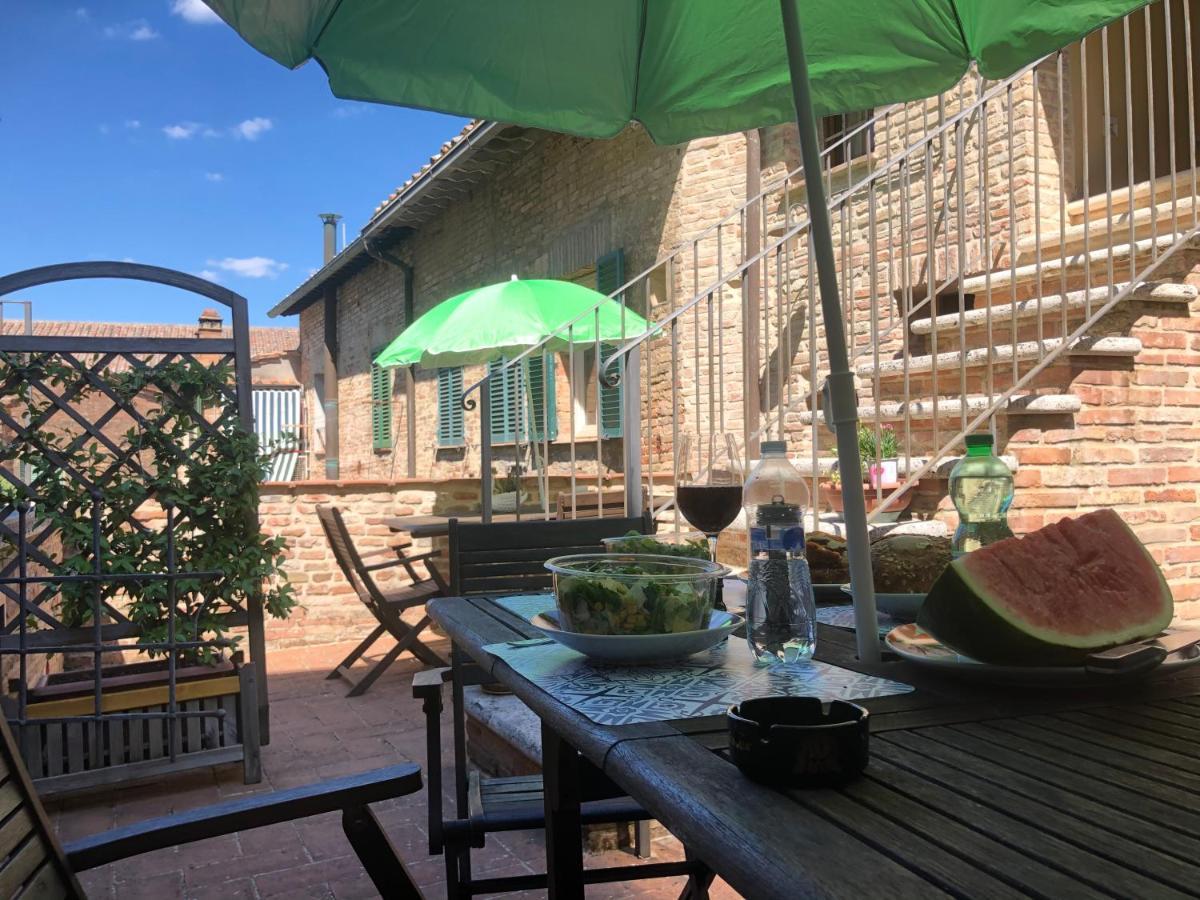 La Dimora Nel Corso Hotel Montepulciano Luaran gambar