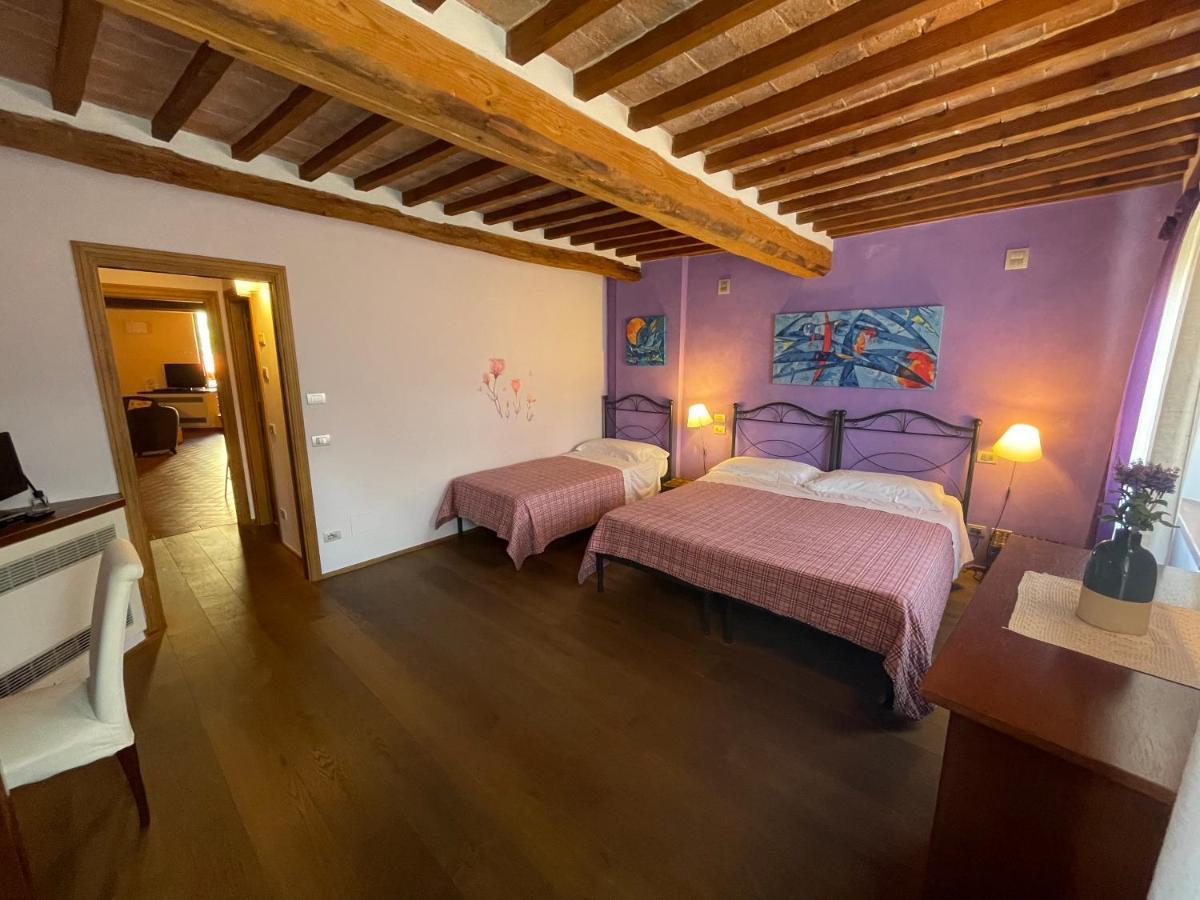 La Dimora Nel Corso Hotel Montepulciano Luaran gambar