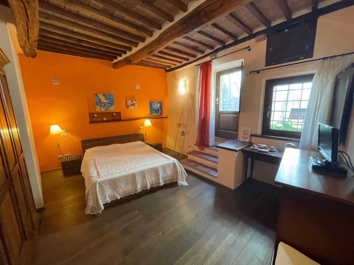 La Dimora Nel Corso Hotel Montepulciano Luaran gambar