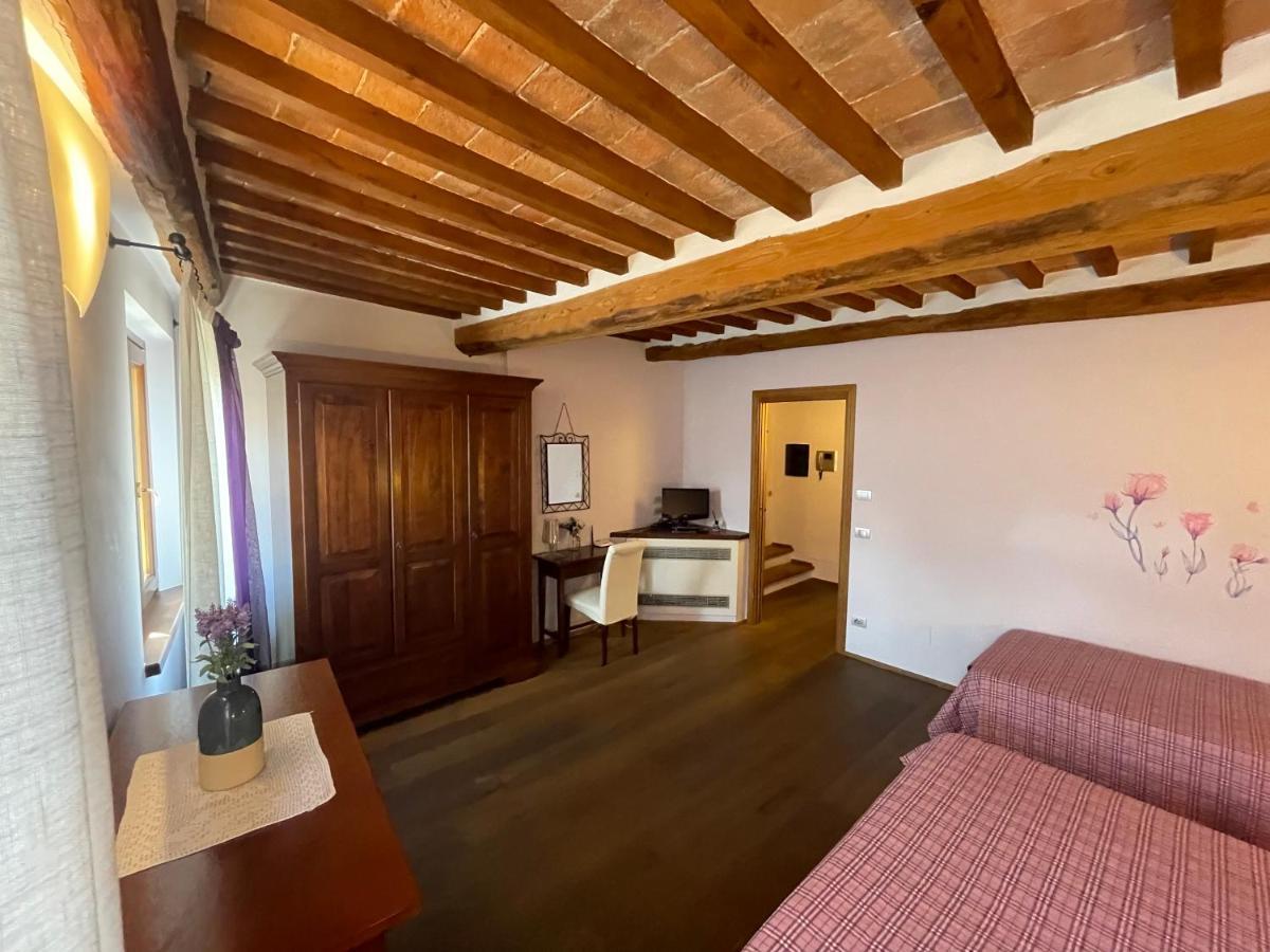 La Dimora Nel Corso Hotel Montepulciano Luaran gambar