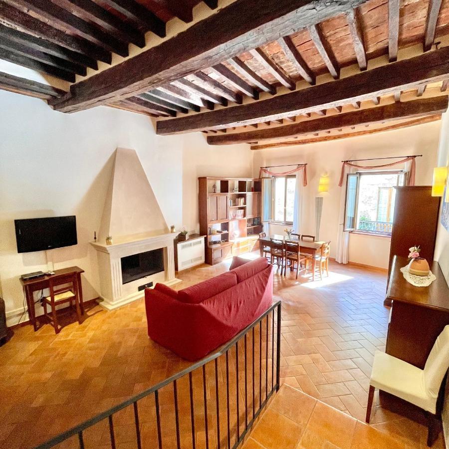 La Dimora Nel Corso Hotel Montepulciano Luaran gambar