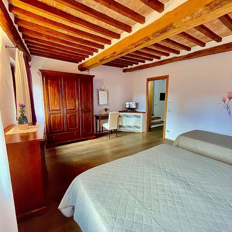 La Dimora Nel Corso Hotel Montepulciano Luaran gambar