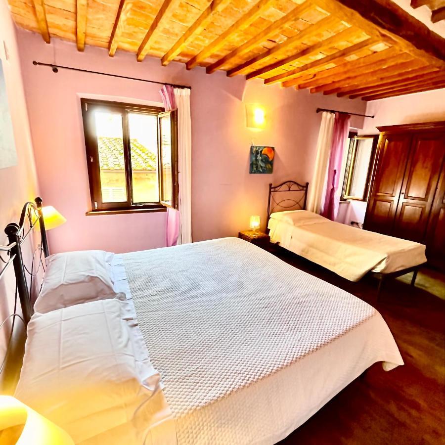 La Dimora Nel Corso Hotel Montepulciano Luaran gambar