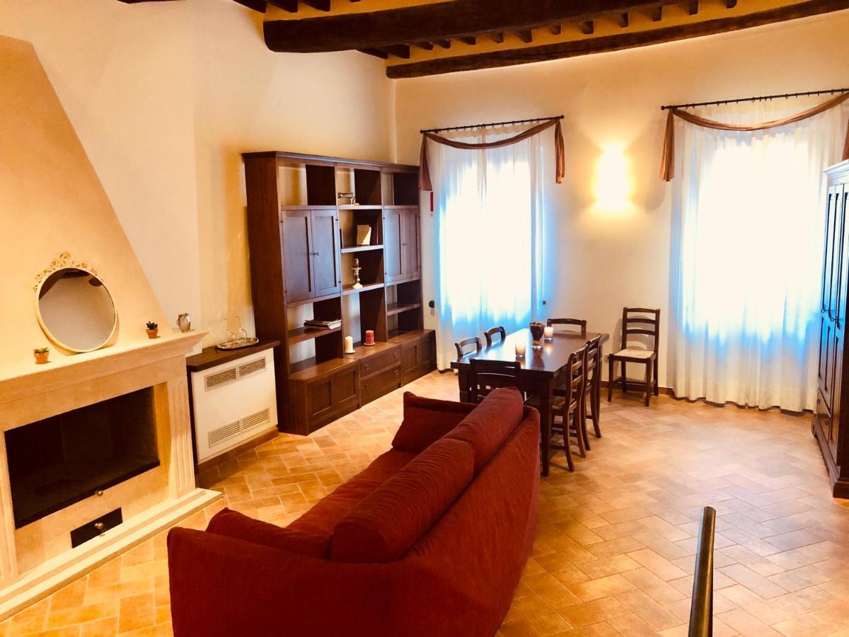 La Dimora Nel Corso Hotel Montepulciano Luaran gambar